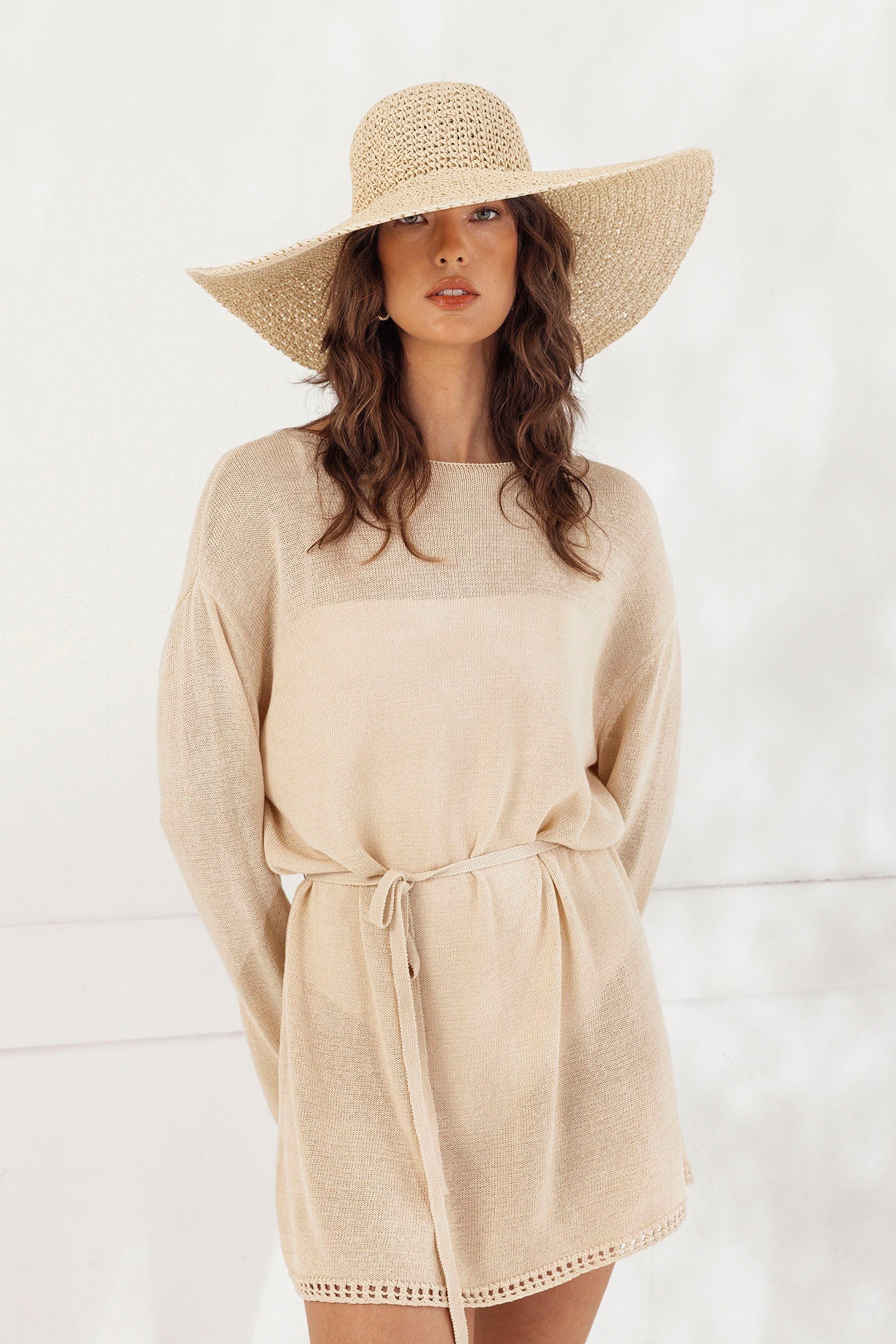 Morgan & Taylor Sabrina Floppy Hat in Natural in beige