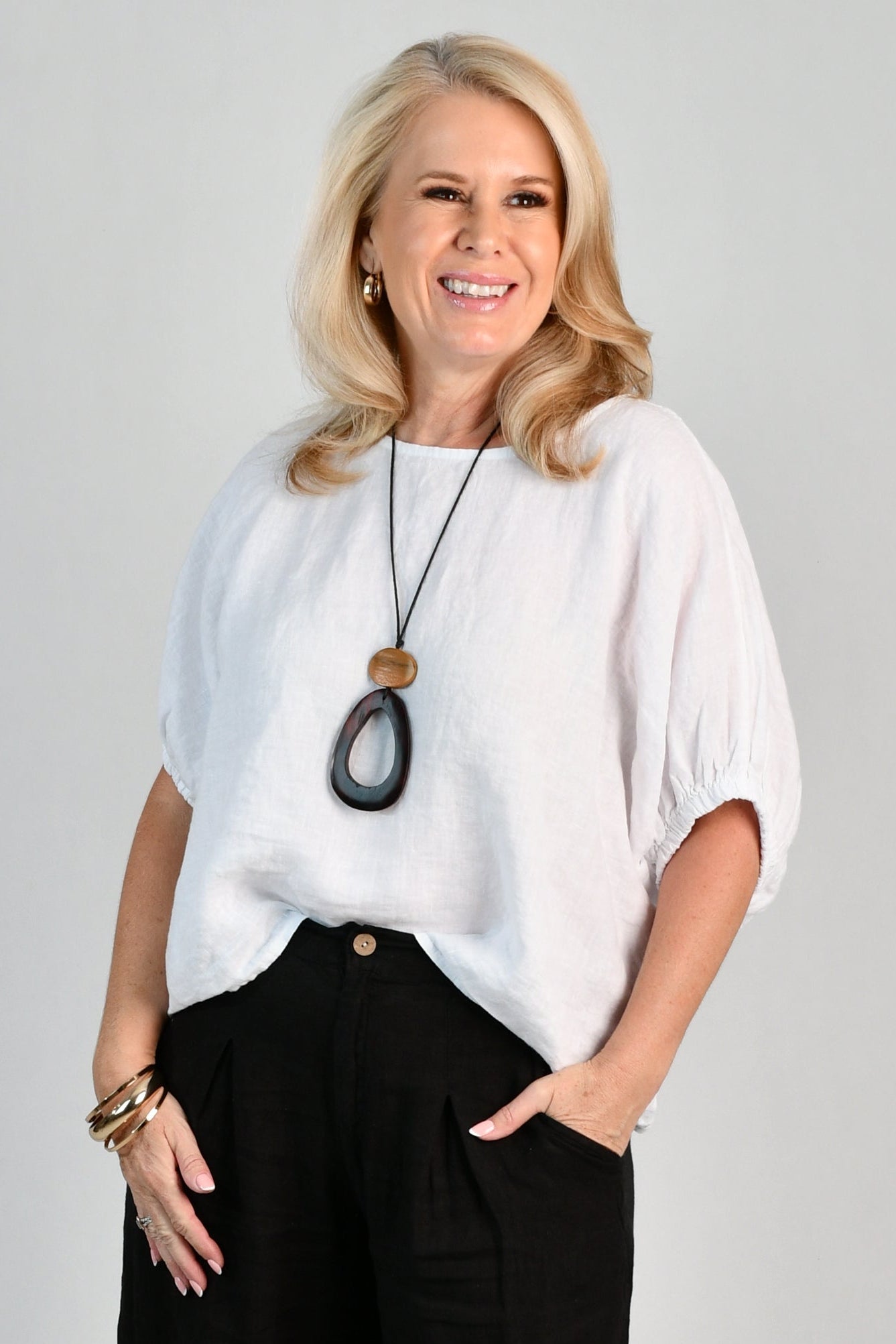 LA SOFIA VLST370 (26C477) - MARTINA LINEN TOP - WHITE in White