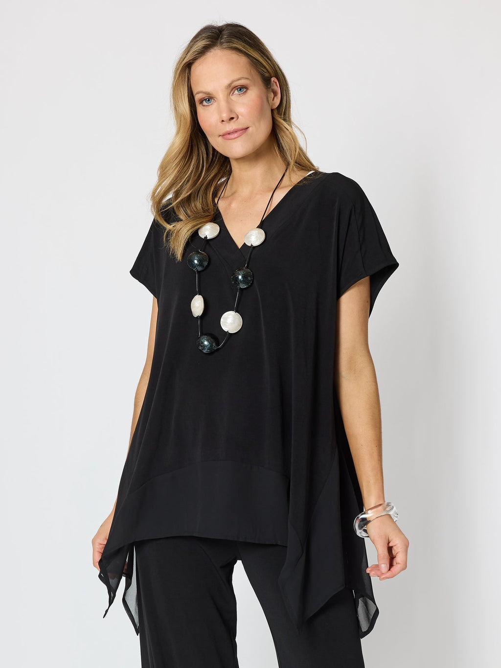 Clarity Traveller Angle Hem Top - Black in Black