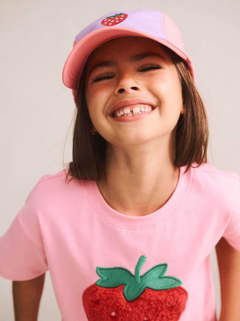 HUXBABY FURRY STRAWBERRY SLOUCHY TEE in STRAWBERRY CRÈME