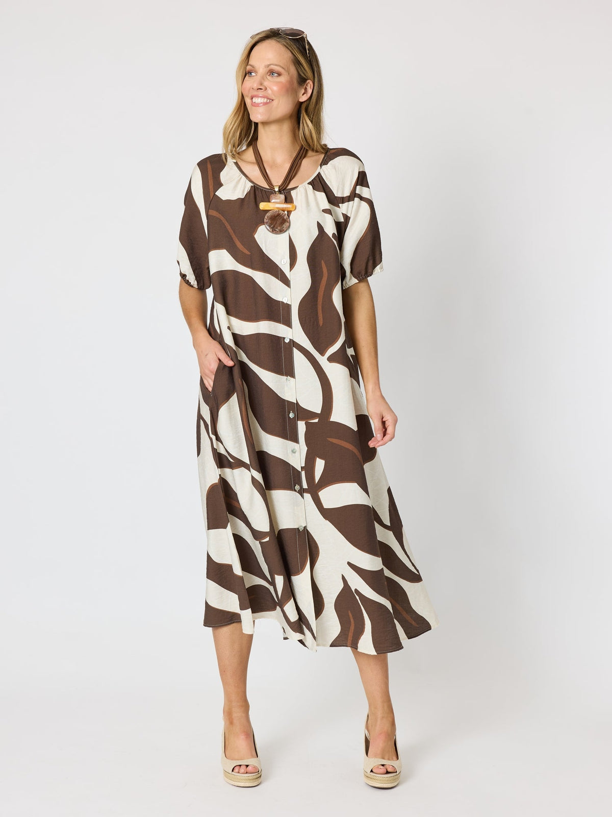 Clarity Bay Leaf Print Midi Dress - Mocha Multi in Mocha Multi