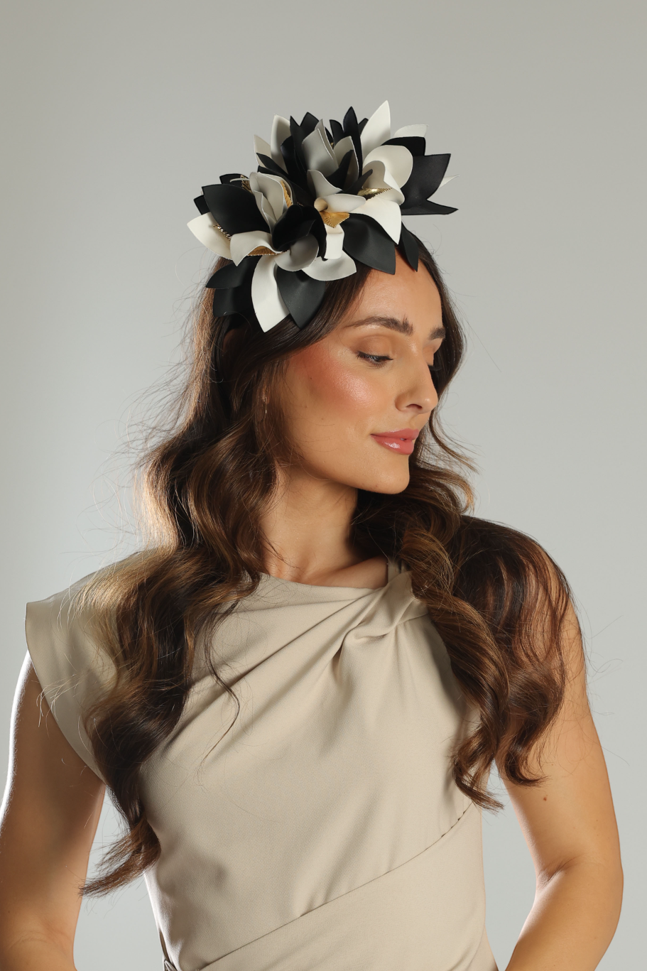 Morgan & Taylor Devon Headpiece in Black and White in black