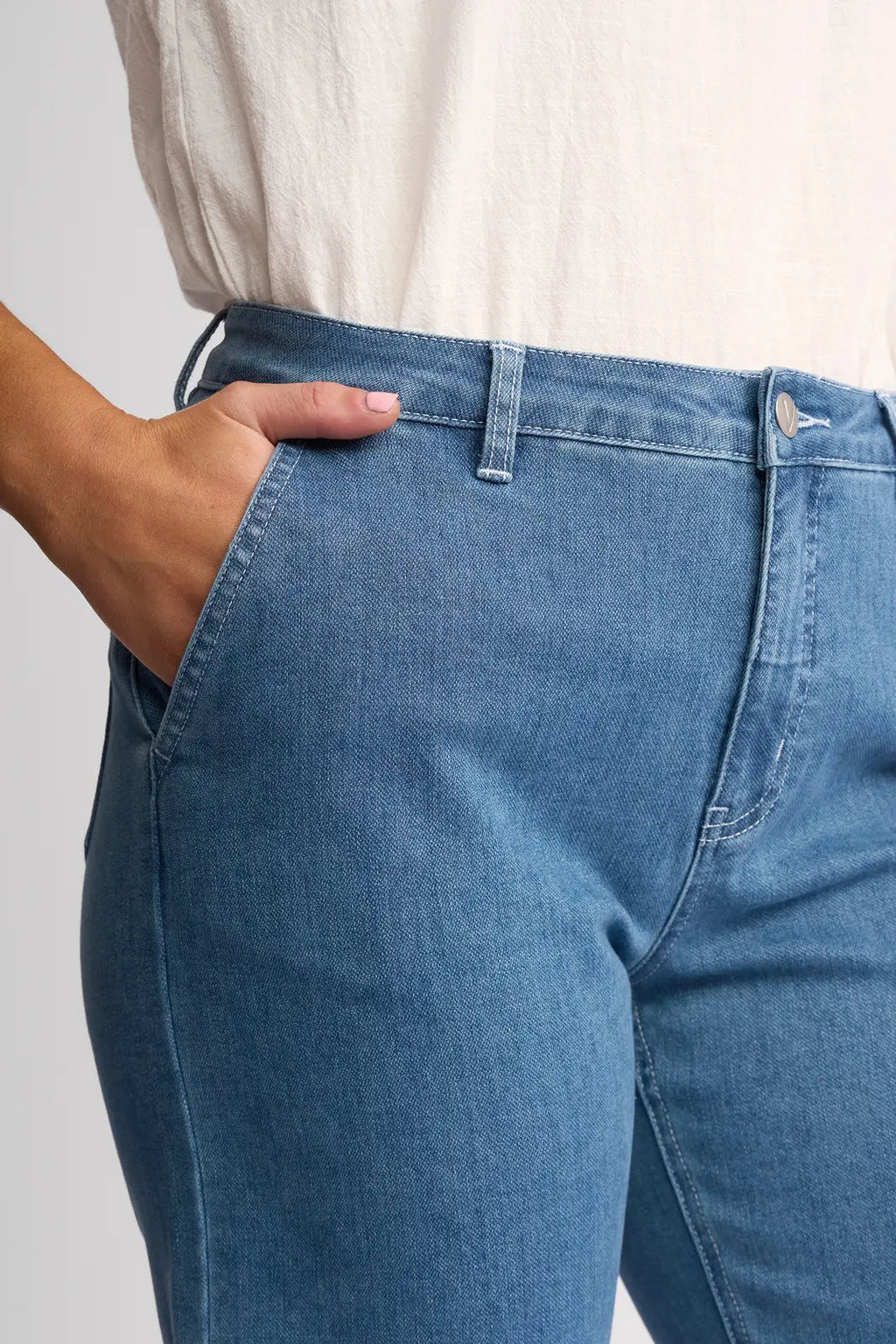 Vassalli Havana Short - Blue Hue Denim in Blue Hue Denim