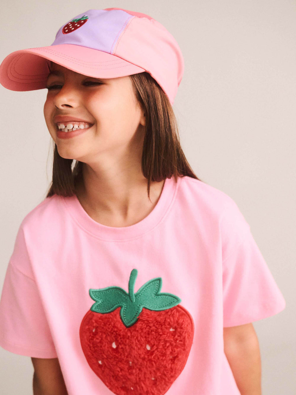 HUXBABY FURRY STRAWBERRY SLOUCHY TEE in STRAWBERRY CRÈME