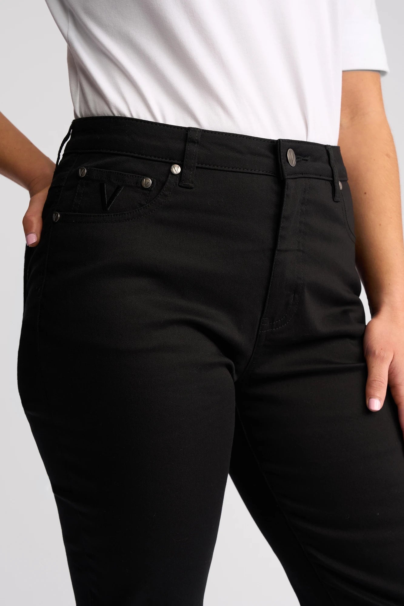 Vassalli Arrival Pant - Black in Black