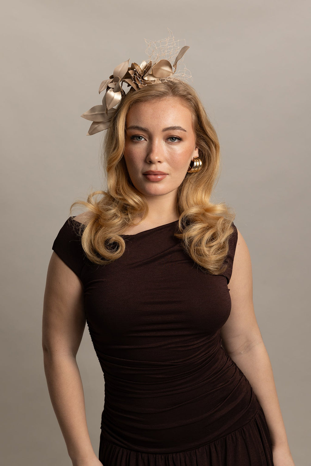 Morgan & Taylor Dulcie Fascinator in Gold in gold