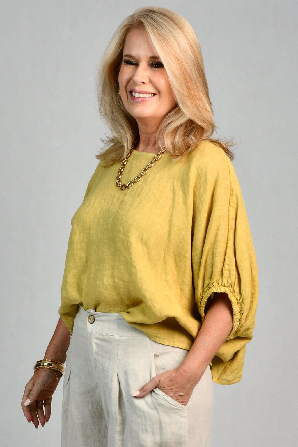 LA SOFIA VLST370 (13141) - MARTINA LINEN TOP  - MUSTARD in Mustard