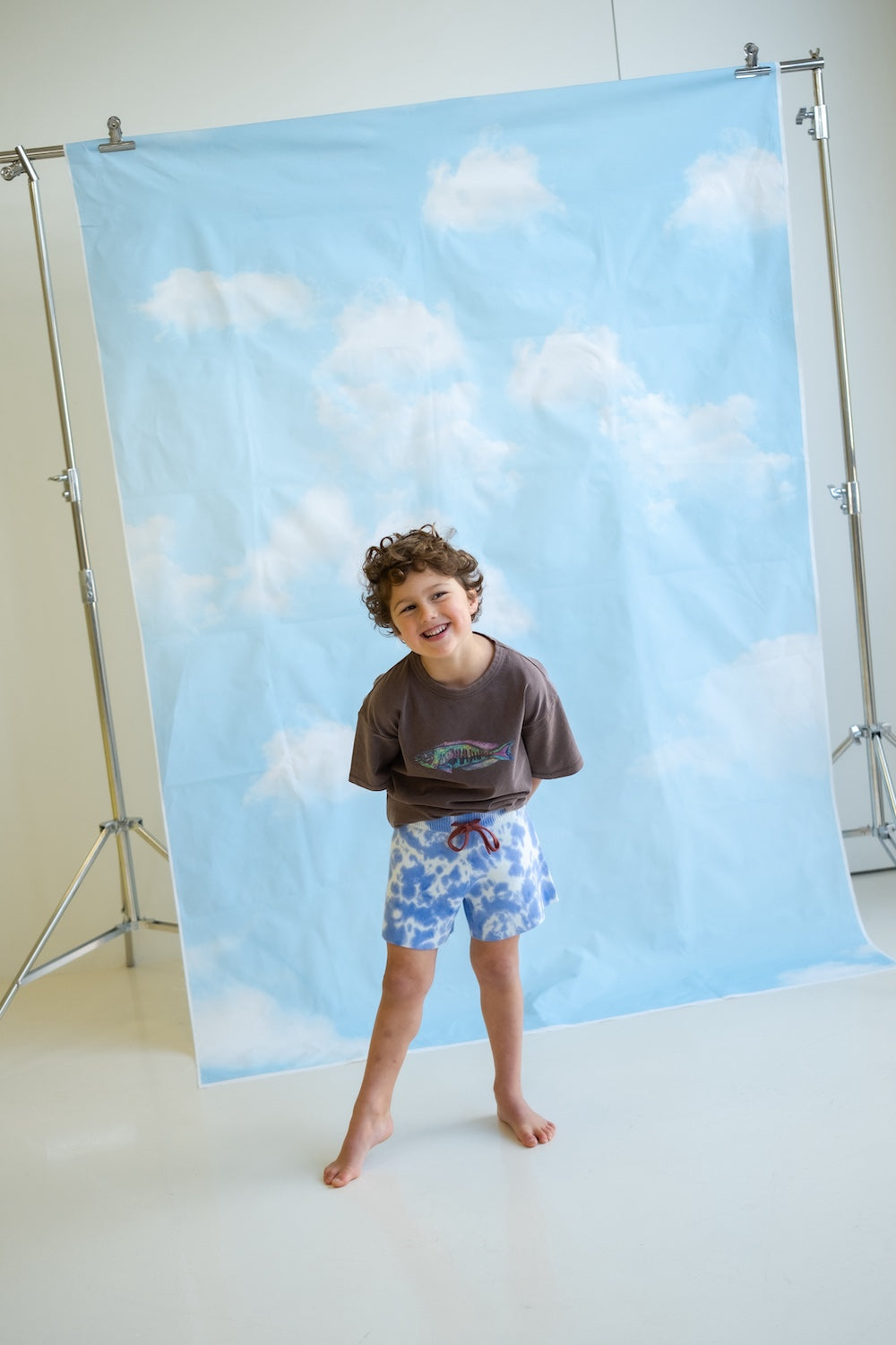 Grown Parrot Fish Tee - Dune in Single