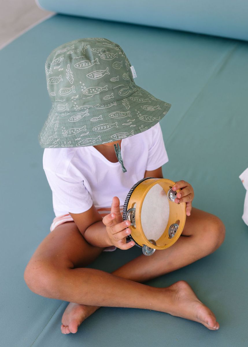 Acorn Kids School Of Fish Wide Brim Bucket Hat in Olive Green and White