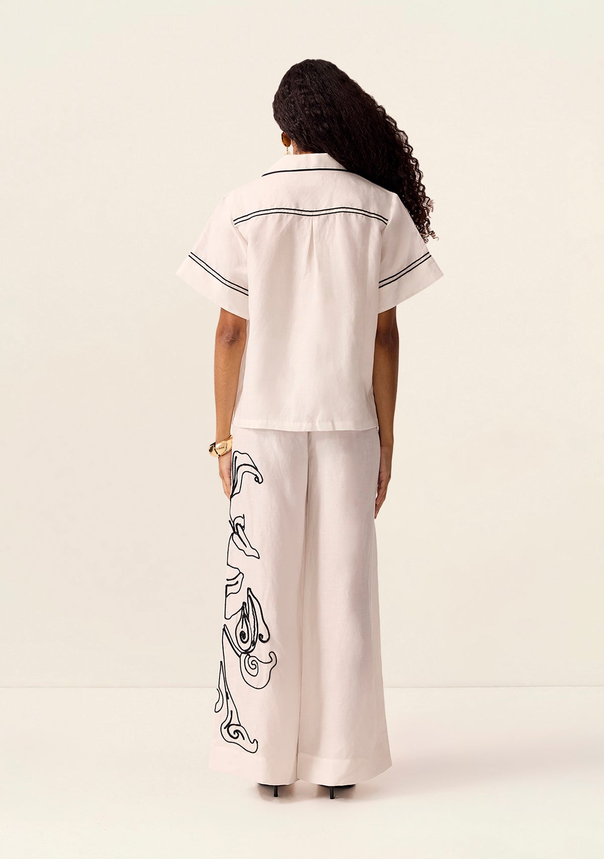 MOS The Label Lily Embroidery Shirt in Ivory