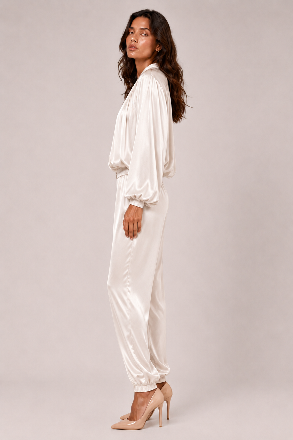Fria - Fluid Gathering Bomber Jacket