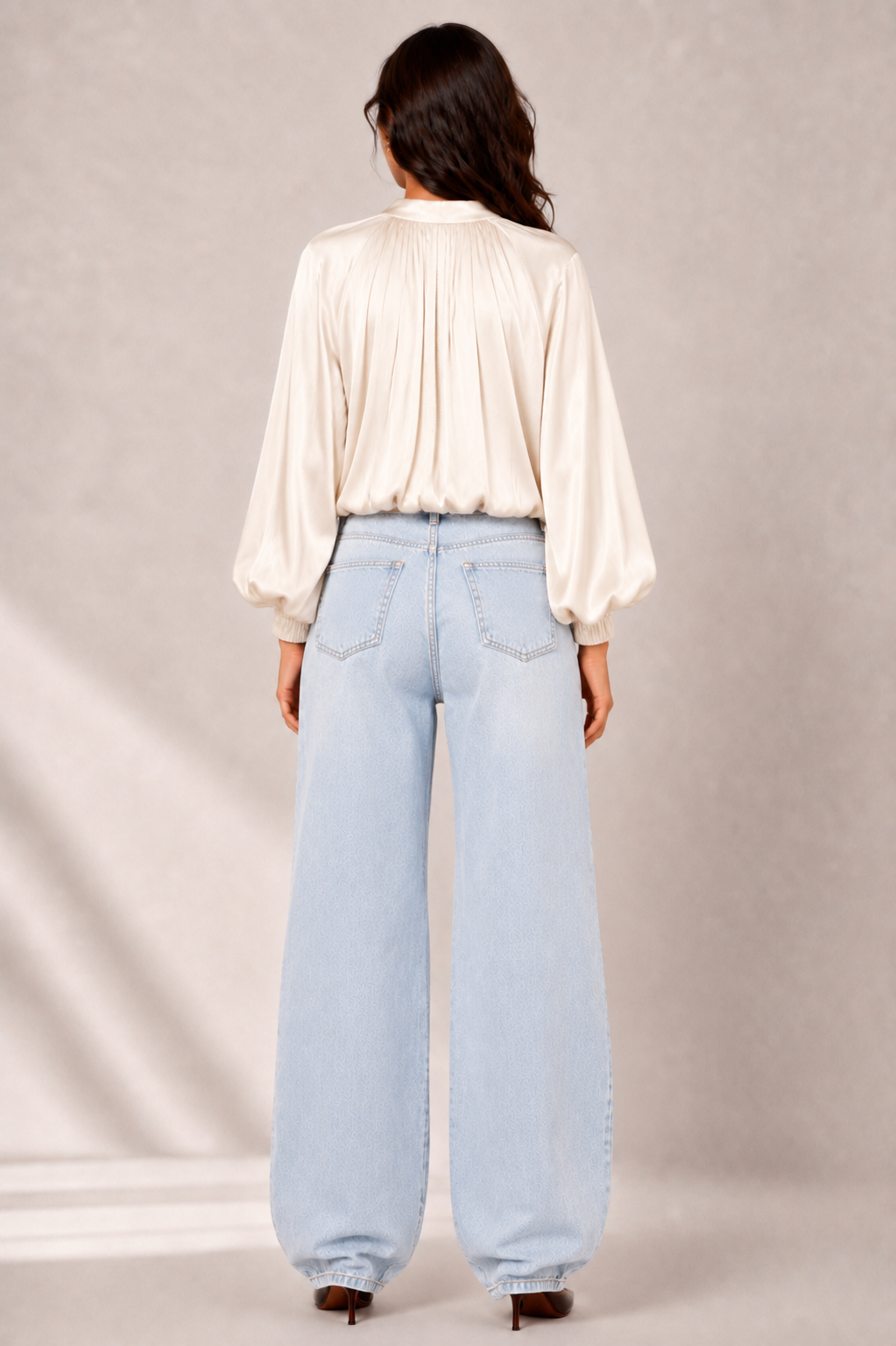 Fria - Fluid Gathering Bomber Jacket
