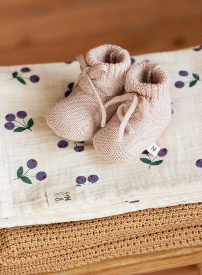 Nature Baby Muslin Wrap in Winter Berry Natural Print