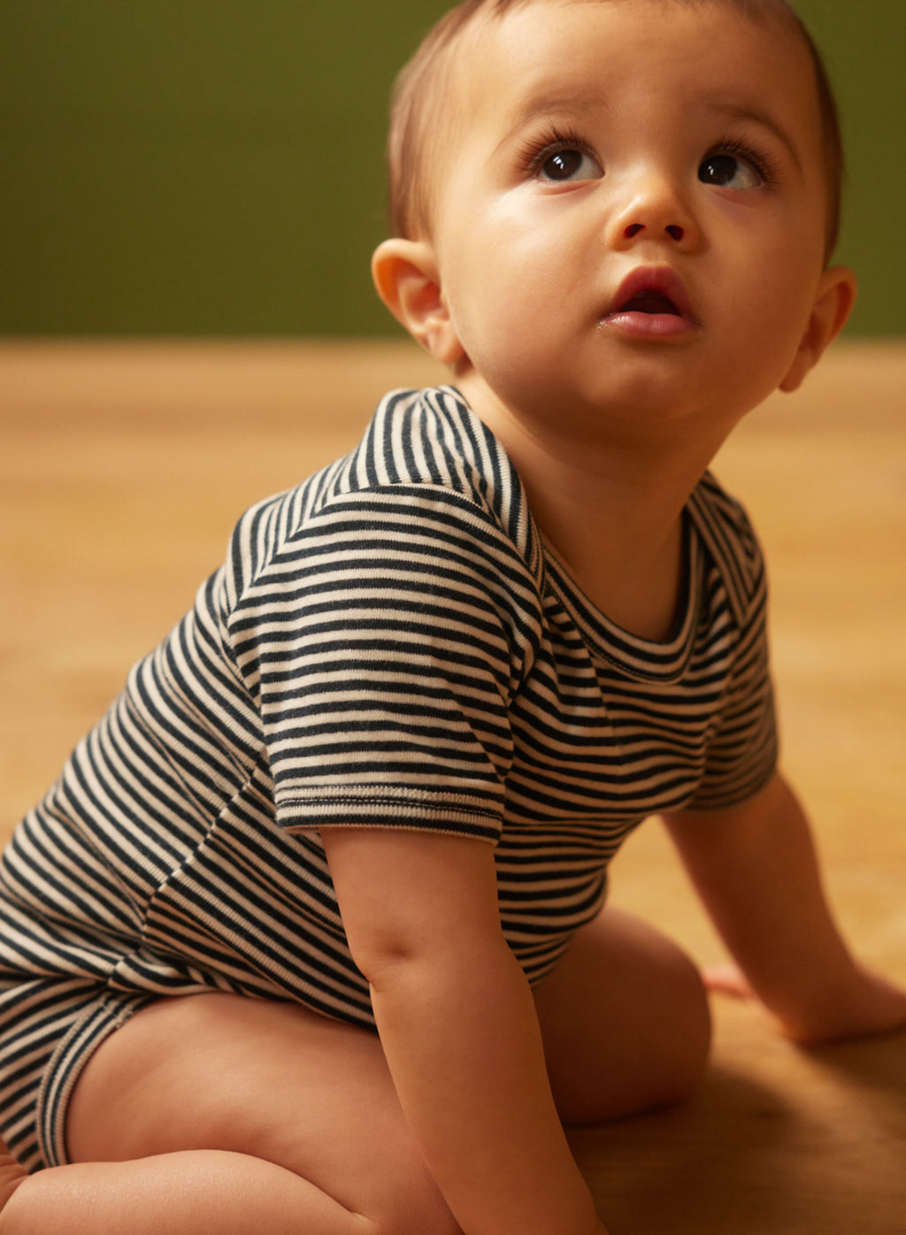 Nature Baby Short Sleeve Bodysuit in Navy Stripe