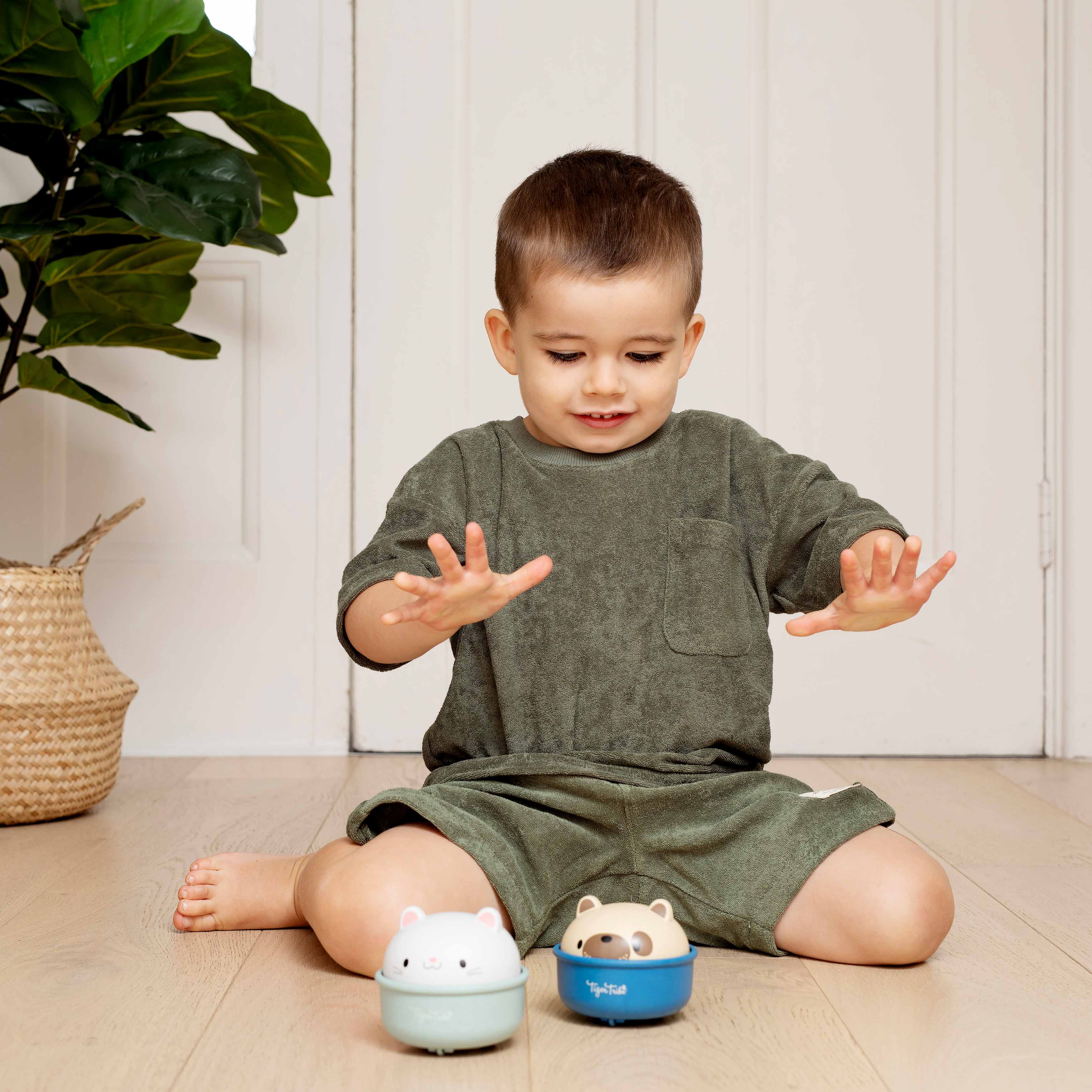 Tiger Tribe Rocking Roller - Dog in Single