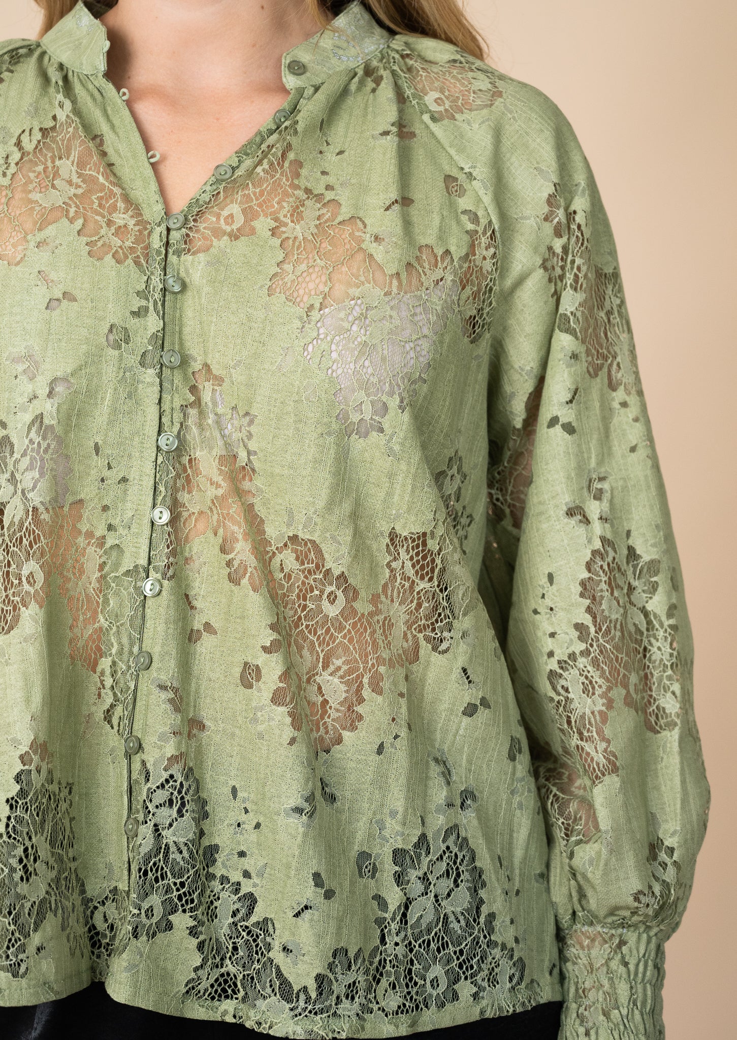 Fria - Vintage Floral Lace Blouse