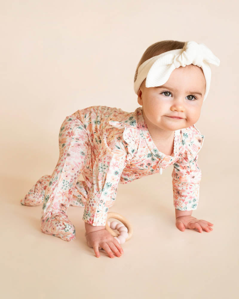 Bébé by Minihaha Fern Floral Organic Zipsuit in MULTI