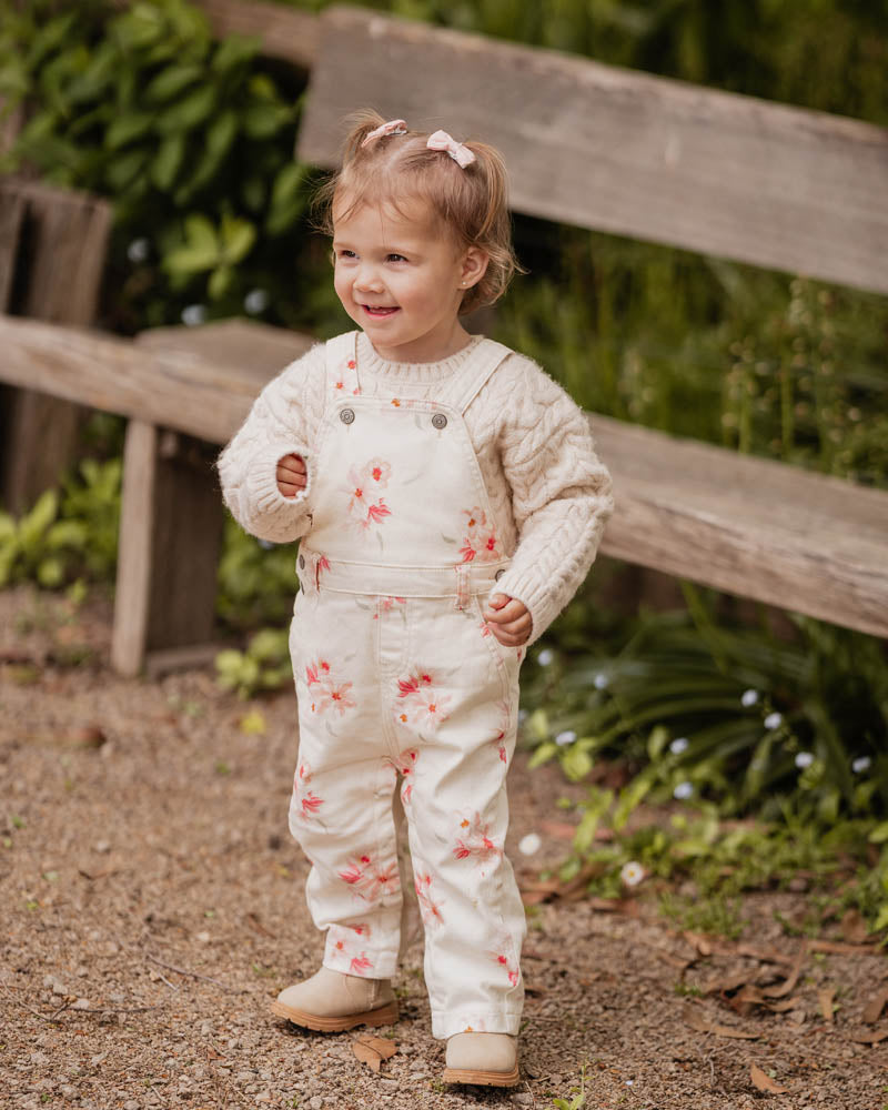 Bébé by Minihaha Emmy Petal Overalls in CREAM