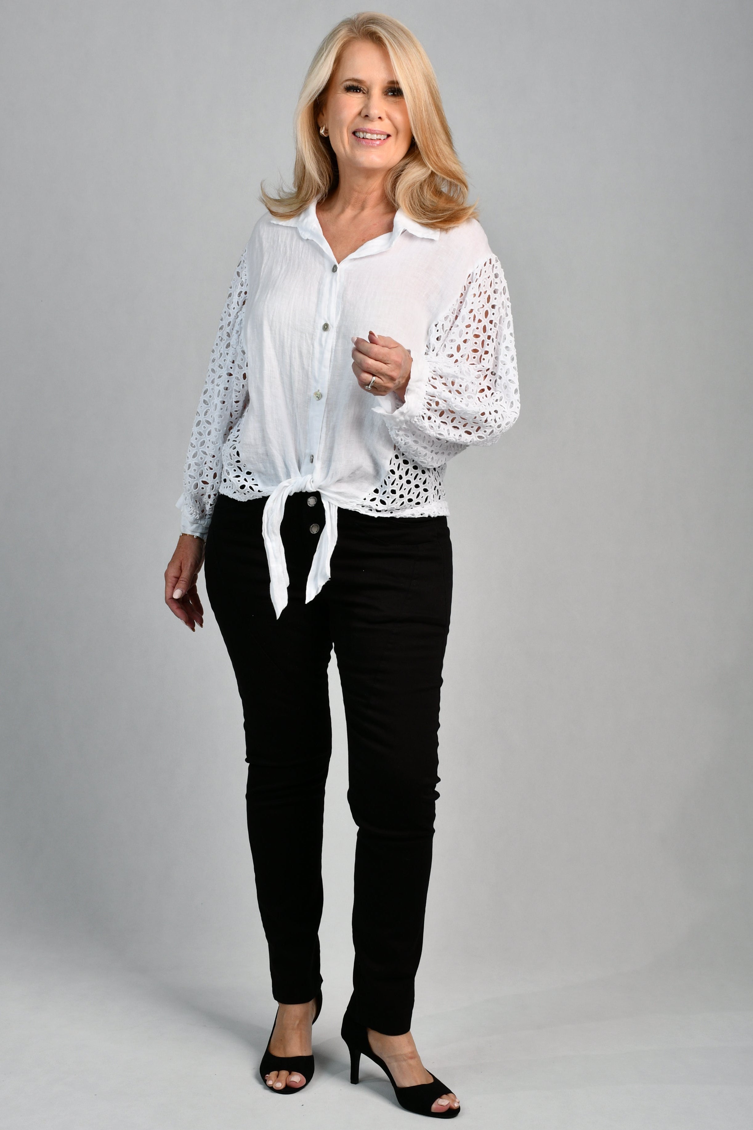 LA SOFIA VLST590 (1782) - GRACE LINEN TOP - WHITE in White
