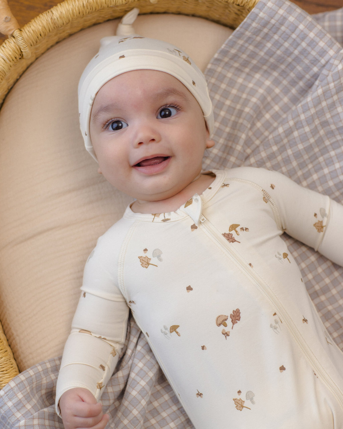 Quincy Mae Bamboo Zip Footie Woodland in NATURAL