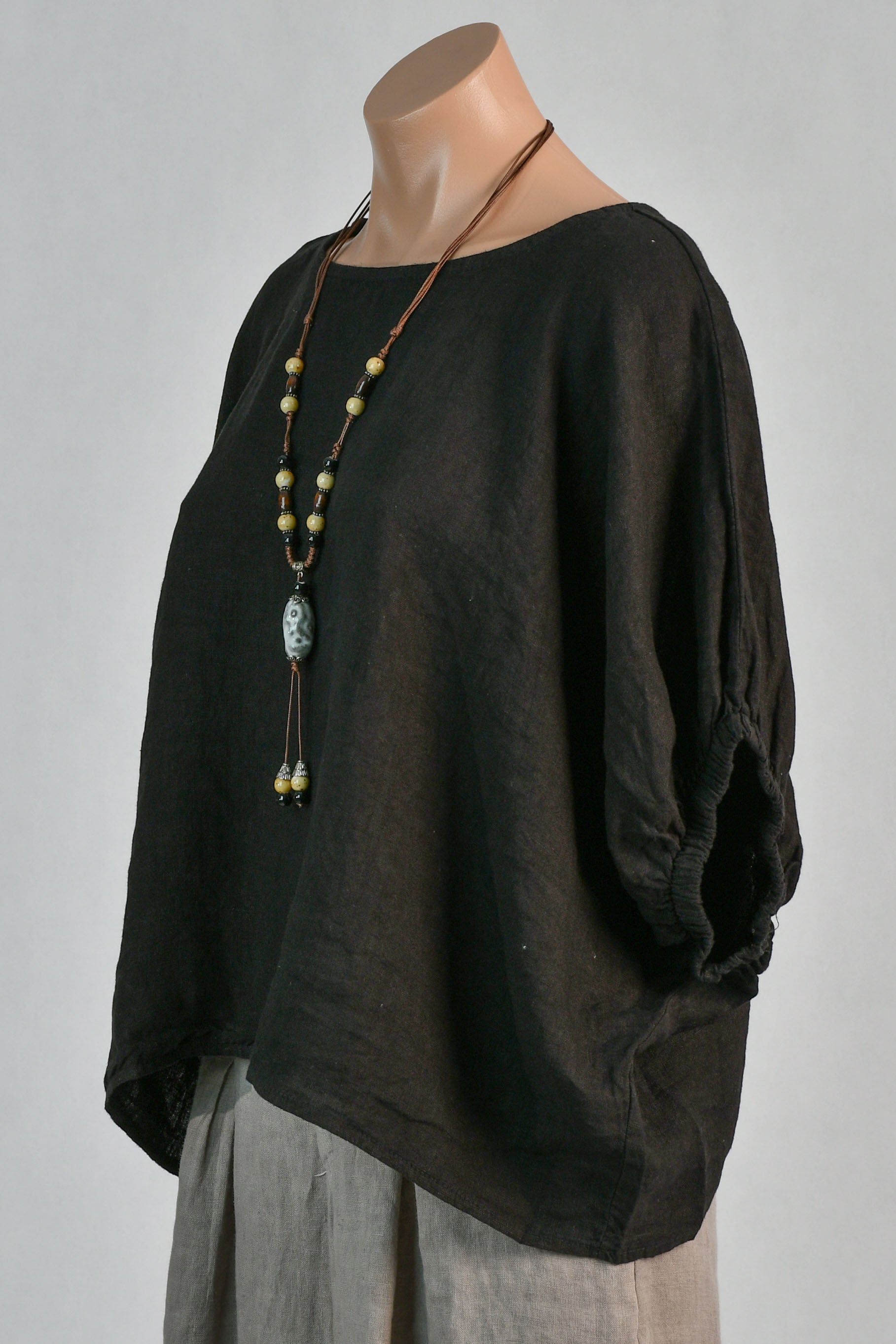 LA SOFIA VLST370 (13141) - MARTINA LINEN TOP  - BLACK in Black