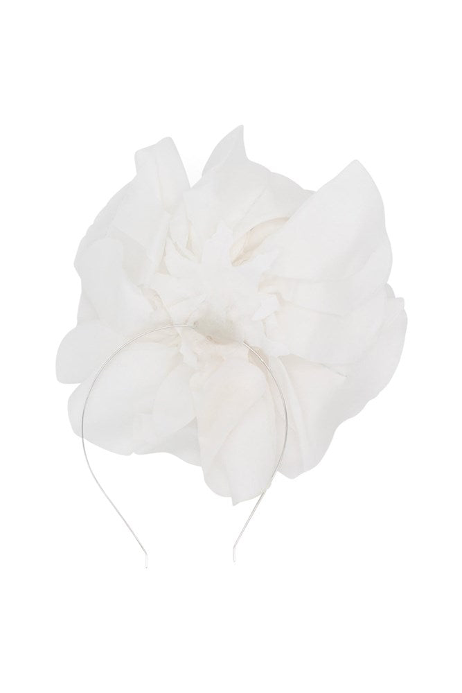 Morgan & Taylor Cindy Fascinator in White in white