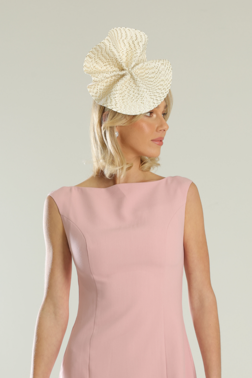 Morgan & Taylor Zaria Fascinator in Gold in gold