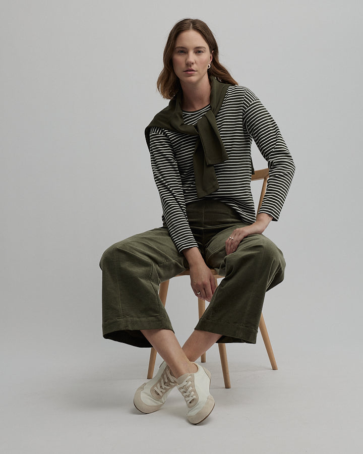 Yarra Trail Division Tee in LODEN/ECRU