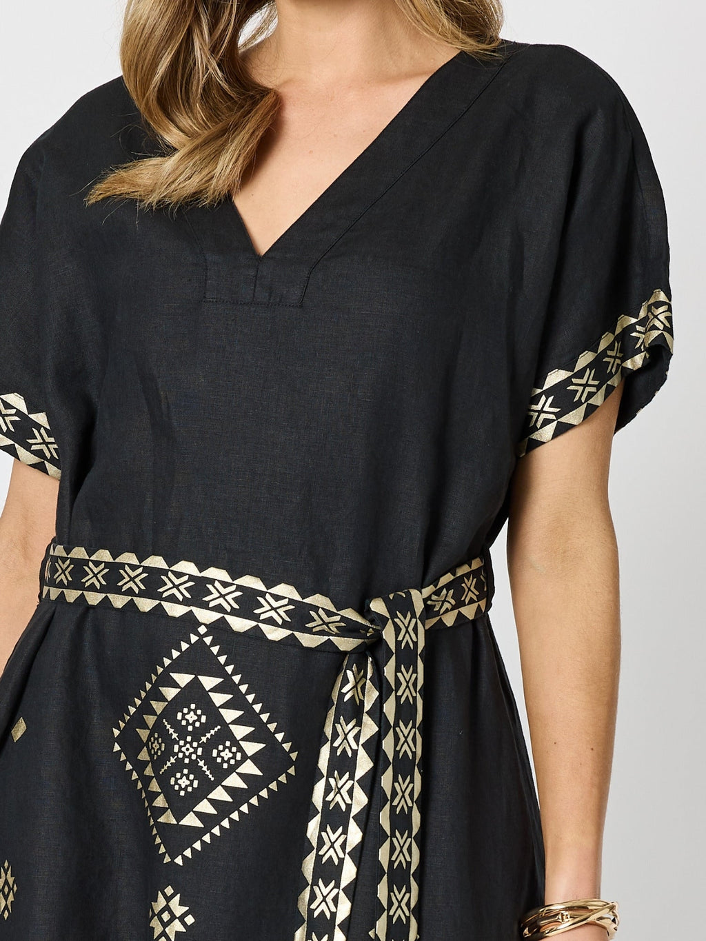 Hammock & Vine Soleil Foil Print Linen Dress - Black/Gold in Black/Gold