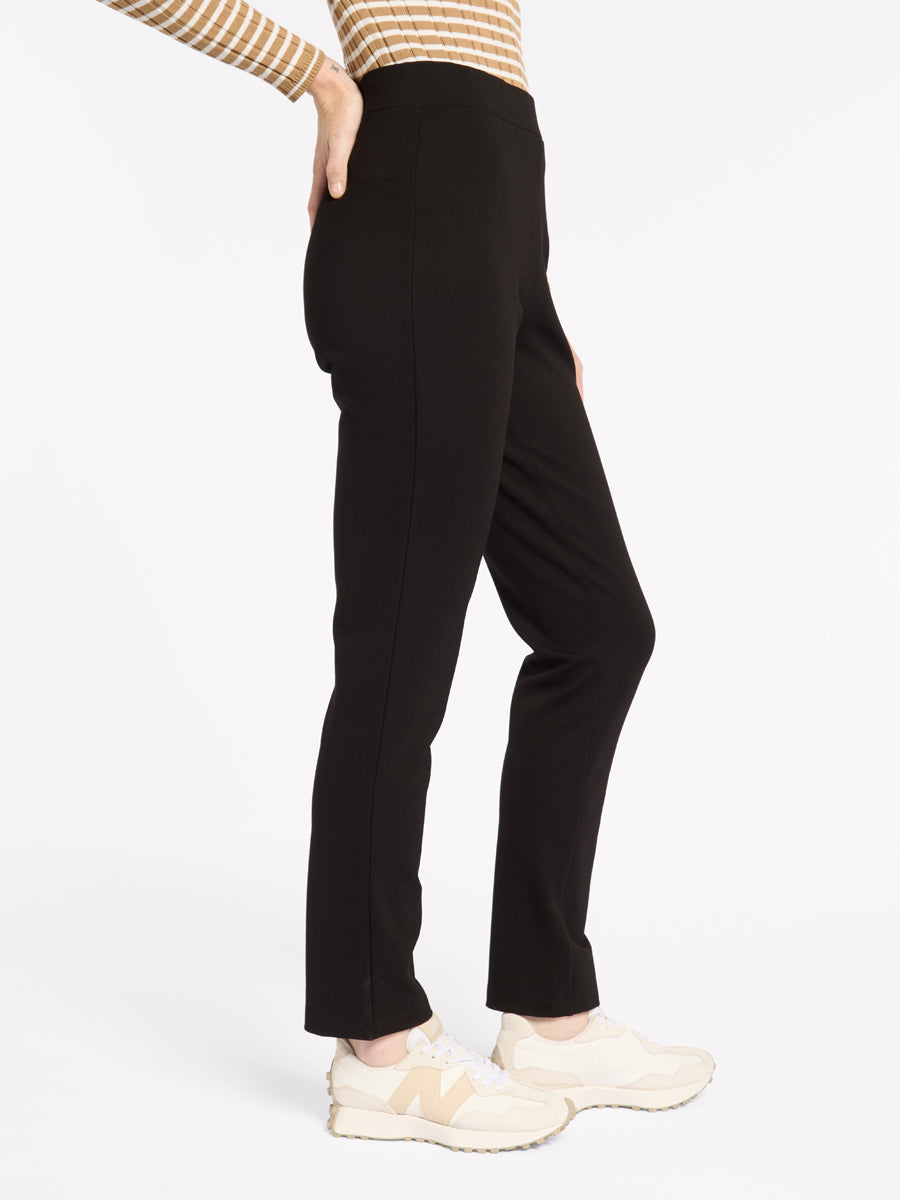 Yarra Trail F/L Pull On Ponte Pant in BLACK