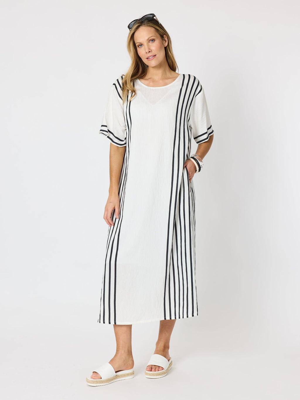 Clarity Sevilla Stripe Print Dress - White/Black in White/Black
