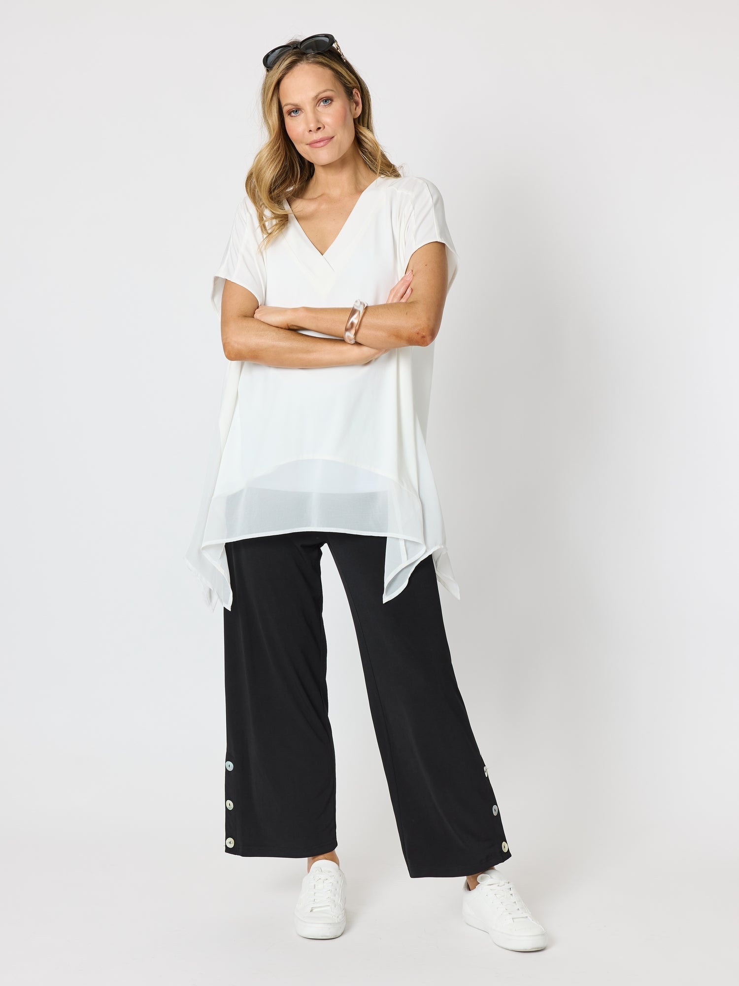 Clarity Traveller Button Hem Pant - Black in Black