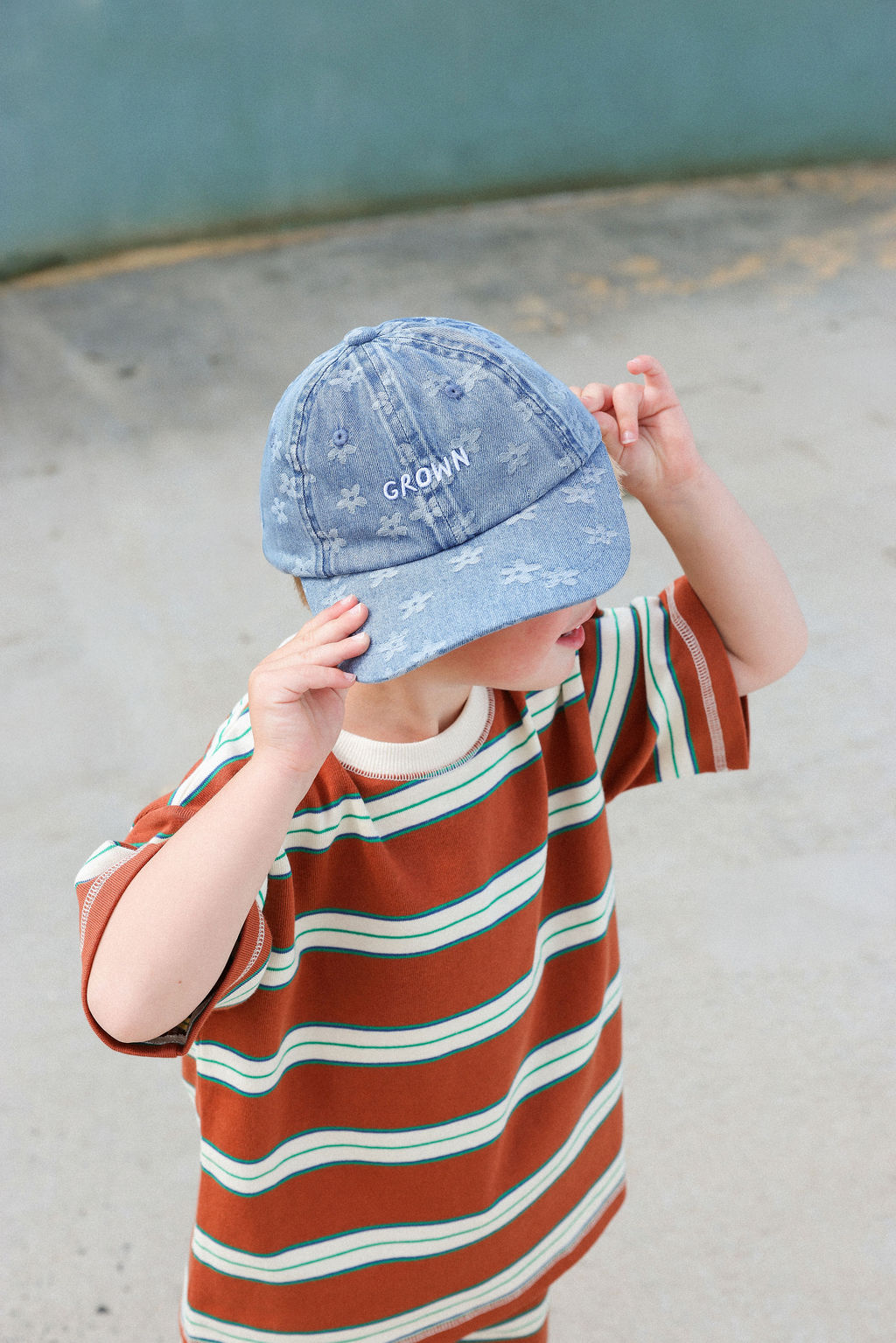 Grown Daisy Denim Cap in Single