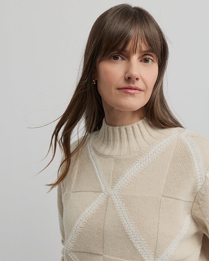Yarra Trail Indiana Knit in ALMOND/ECRU