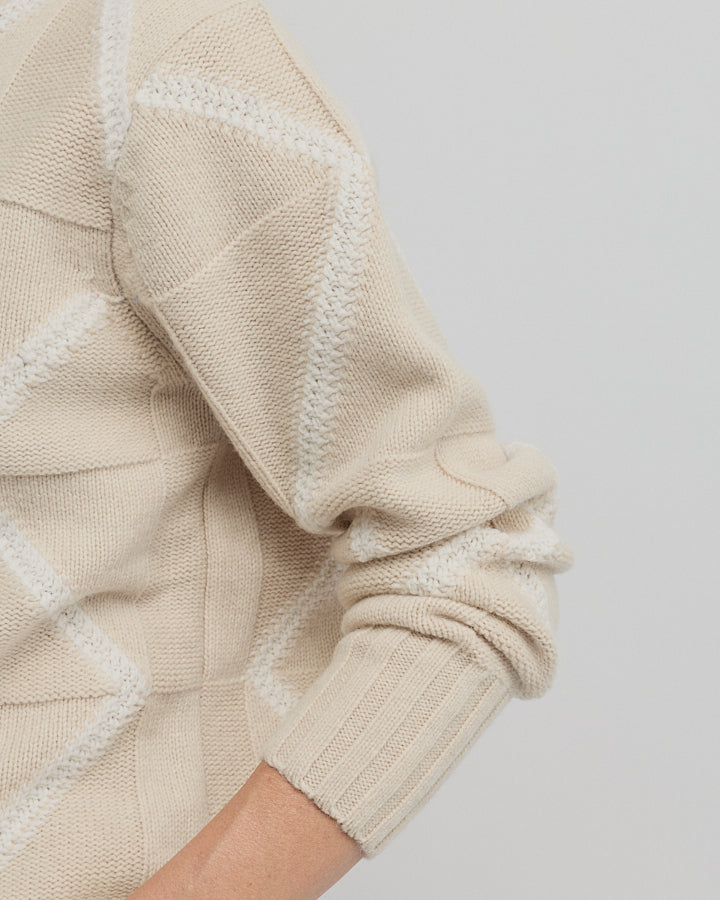 Yarra Trail Indiana Knit in ALMOND/ECRU