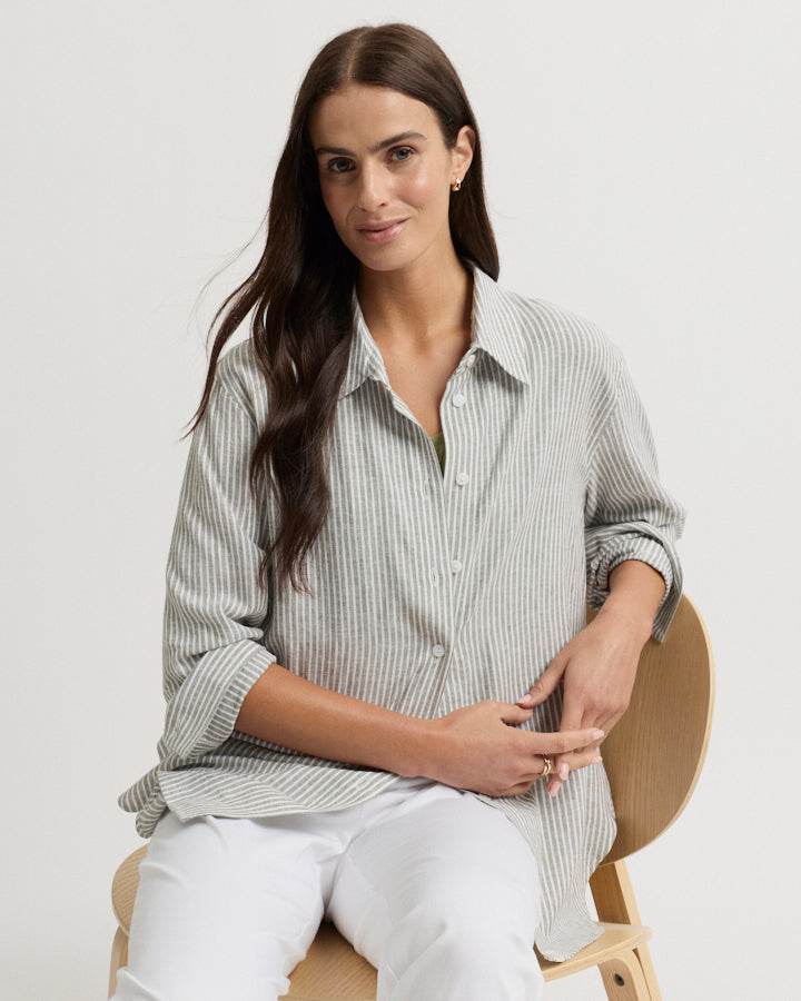 Yarra Trail Mornington Shirt in MOSS/WHITE
