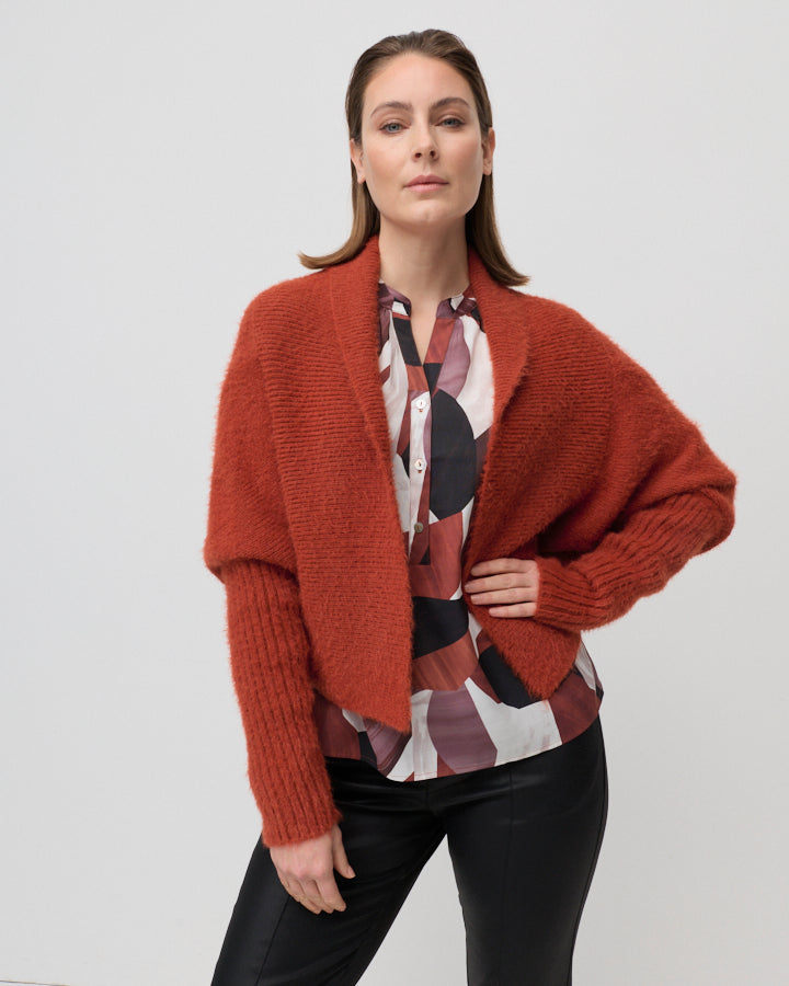 Yarra Trail Rich Haven Blouse in RICH HAVEN