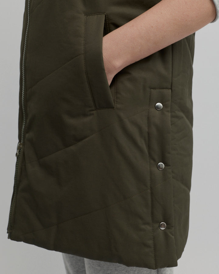 Yarra Trail Timberland Vest in LODEN