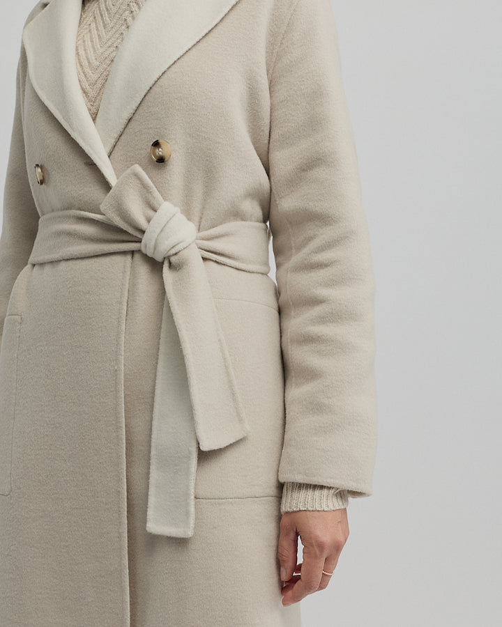 Yarra Trail Twain Coat in ALMOND/ECRU