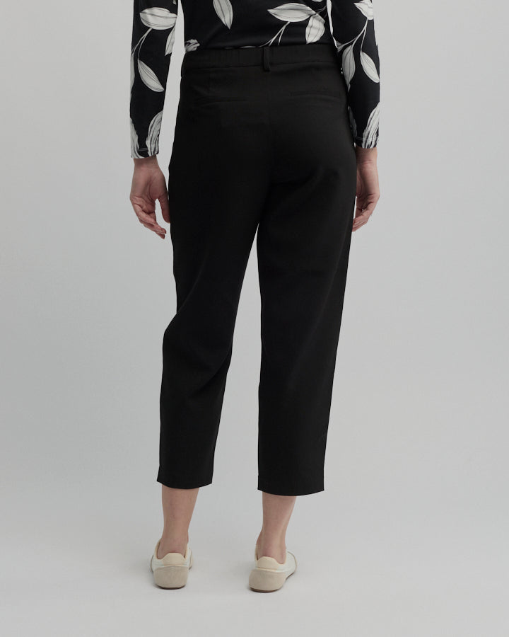 Yarra Trail Twany Pant in BLACK