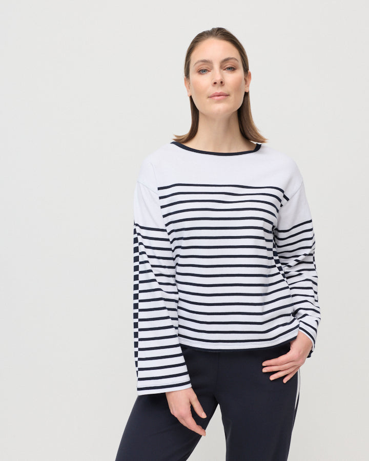 Yarra Trail Two Way Stripe Sweat in NAVY/WHITE