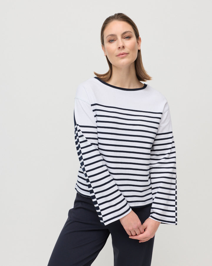 Yarra Trail Two Way Stripe Sweat in NAVY/WHITE